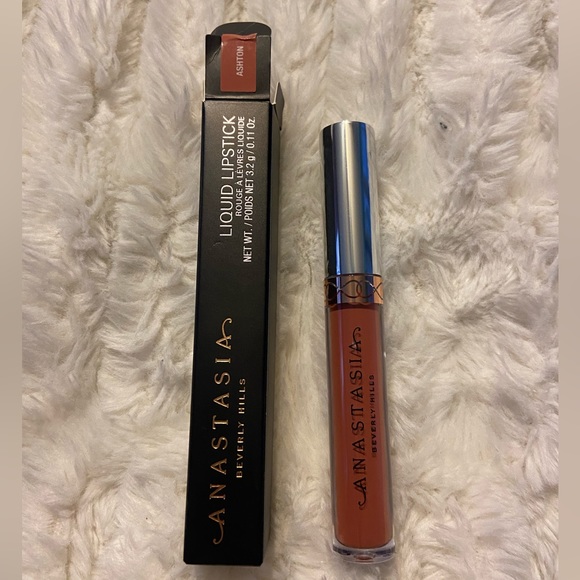 Anastasia Beverly Hills Other - Anastasia Beverly Hills Liquid Lipstick
